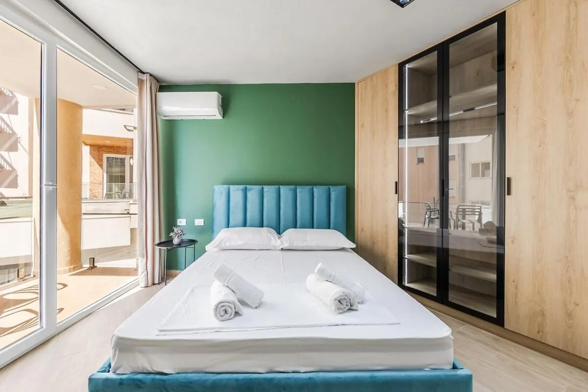 Gemelli Seafront Duplex By Ps Apartment Durres